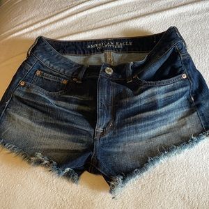 American eagle high waisted shorts